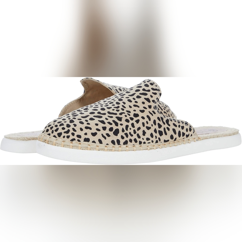 BOBS From Skechers Womens City Shuffles-GATO SQUAD Mules 9 Medium Leopard (B,M)